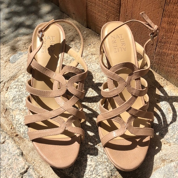 naturalizer logic dress sandals
